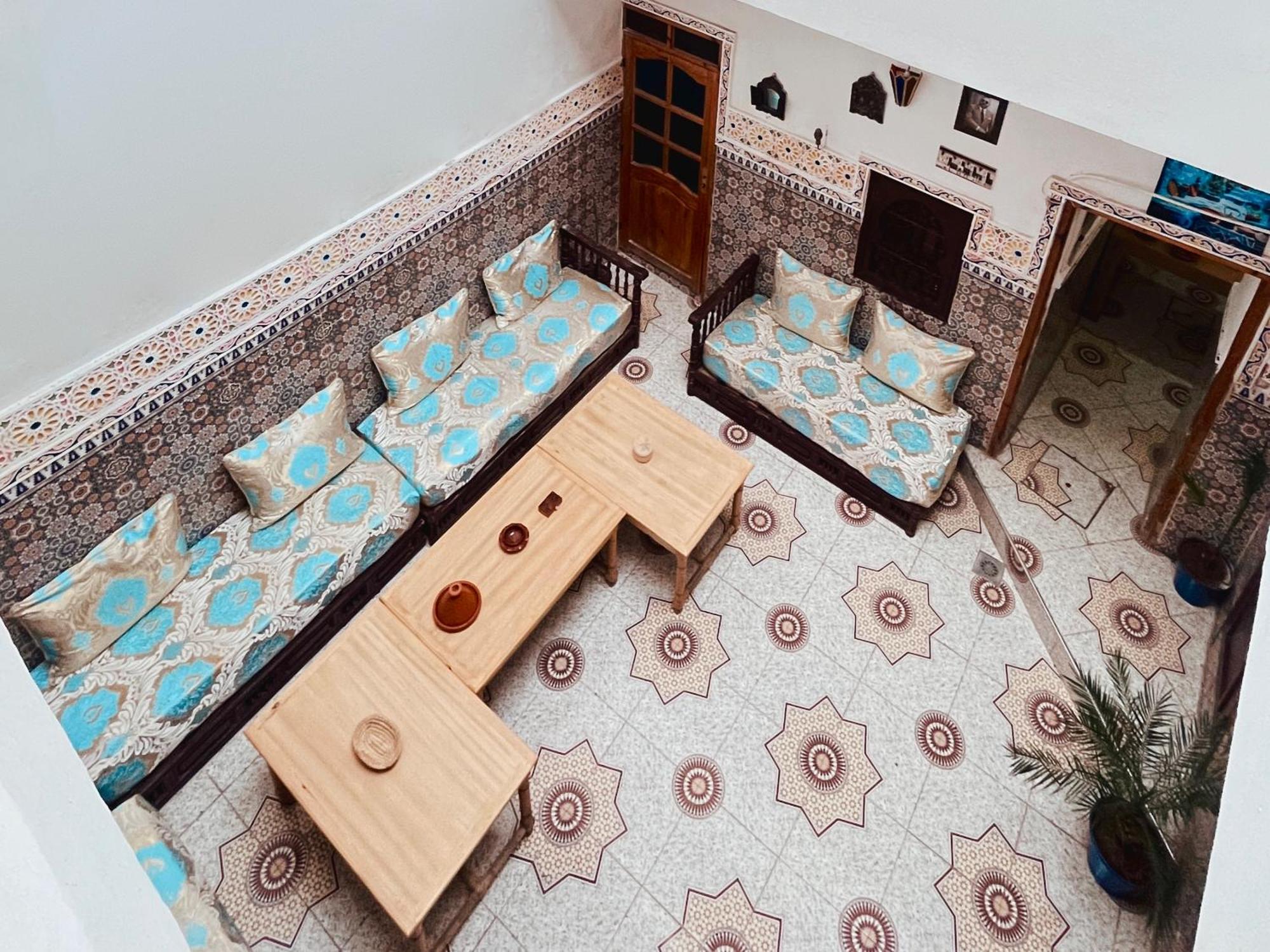 Hostel Nelya Kech マラケシュ エクステリア 写真